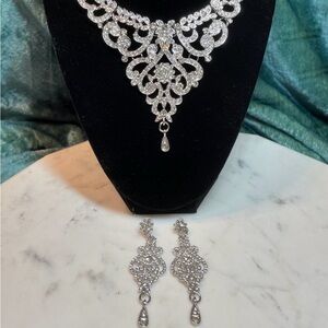 Elegant Silver Necklace and Earring Set